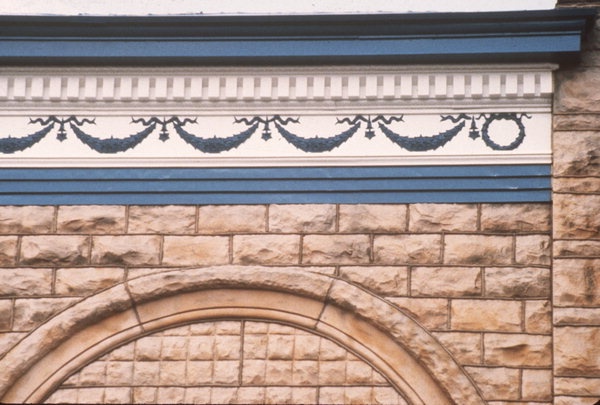 1136 Main St. facade dental